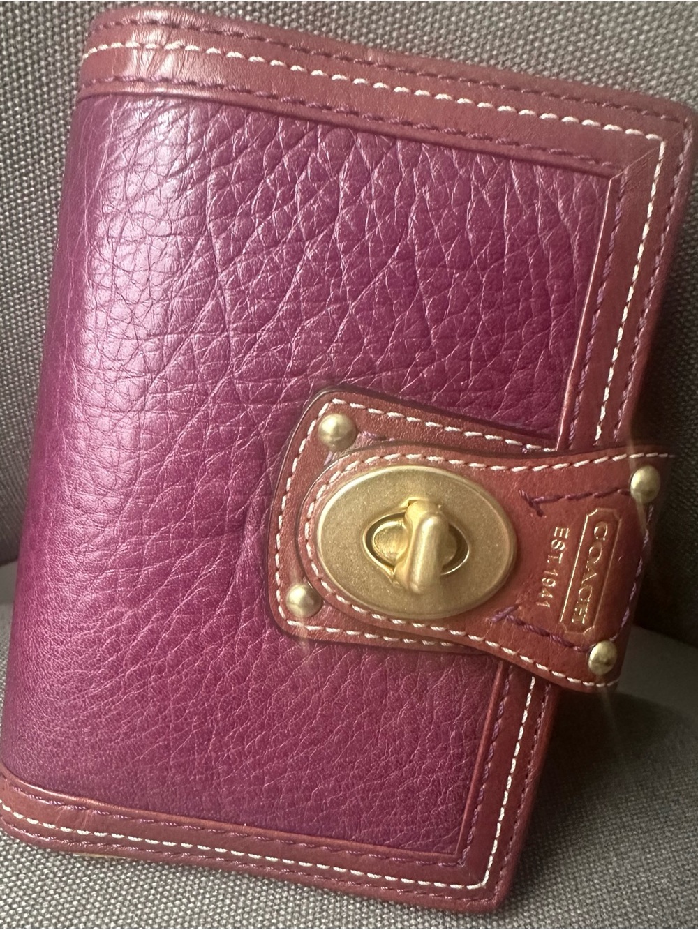 Vintage coach small turnlock agenda cover